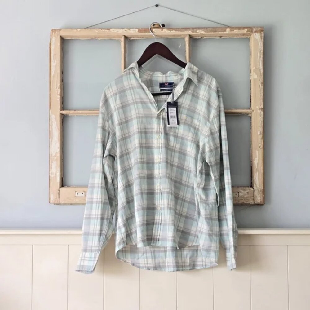 Vineyard Vines XL Men's Plaid Shirt - Light Blue and White Light Flannel